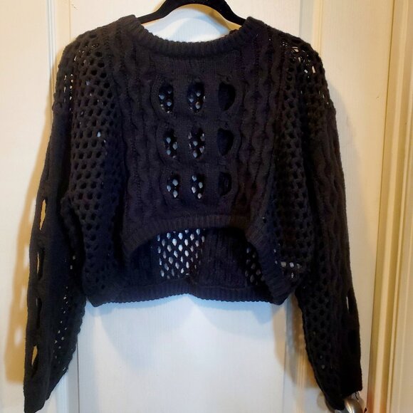 NWT Make a Bold Statement with this Unique Open Knit Sweater!  M/L/XL - Picture 2 of 10